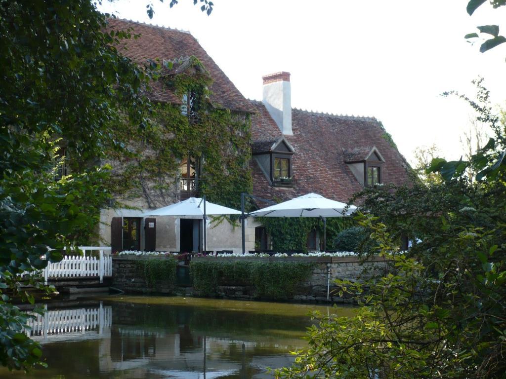 Hotel & Restaurant Le Moulin De Chameron, The Originals Relais Bannegon Exterior photo